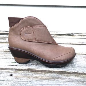 jambu miranda bootie